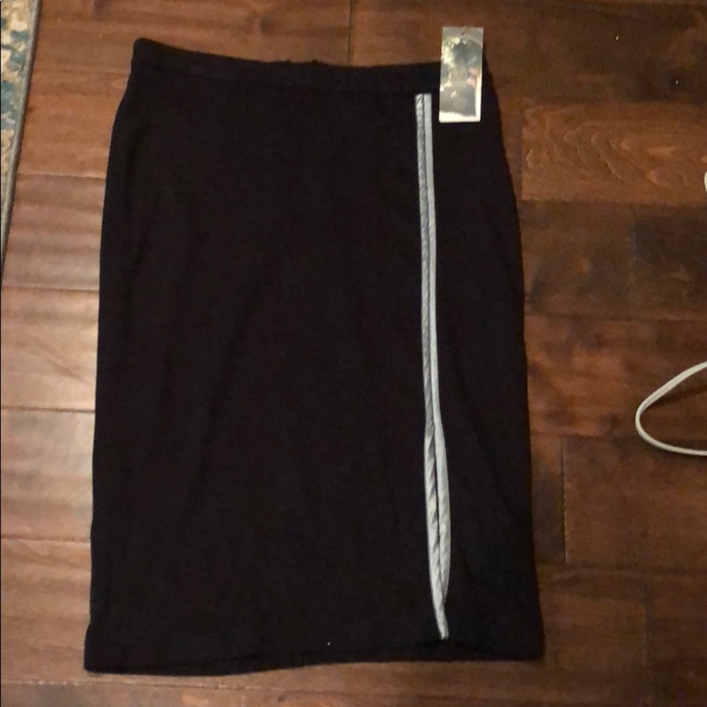 NWT black pencil skirt!